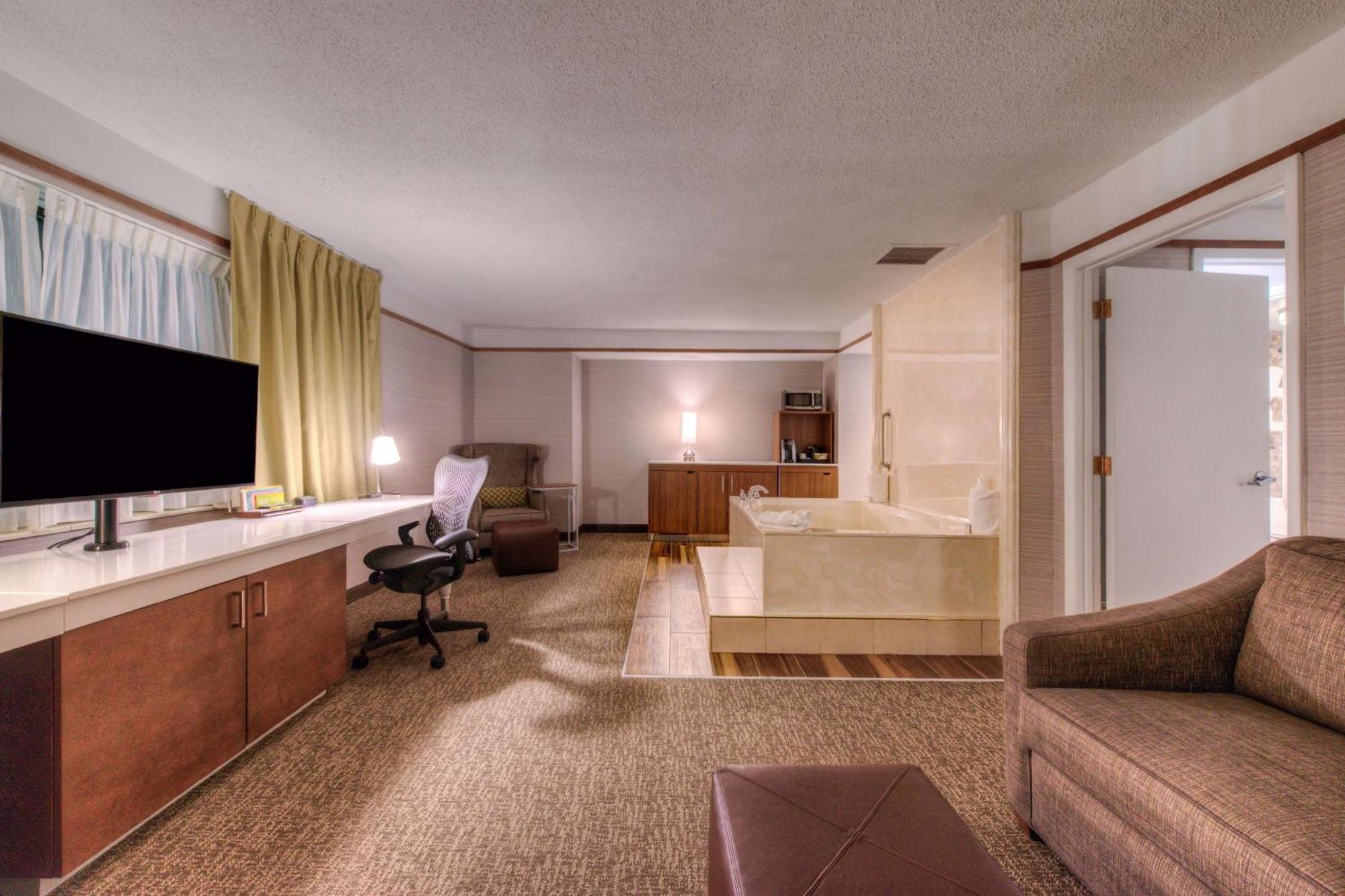 Hilton Garden Inn Detroit Southfield Exterior foto